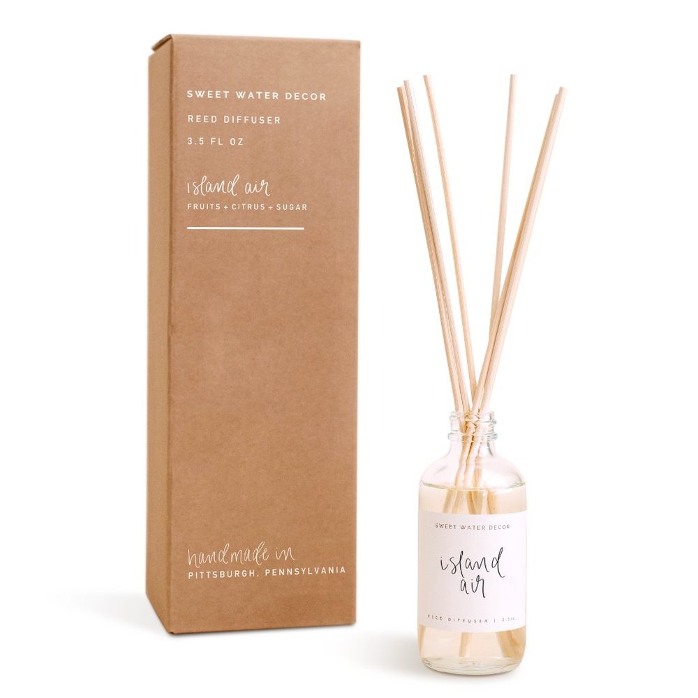 🆕 ISLAND AIR REED DIFFUSER - Picture 1 of 2